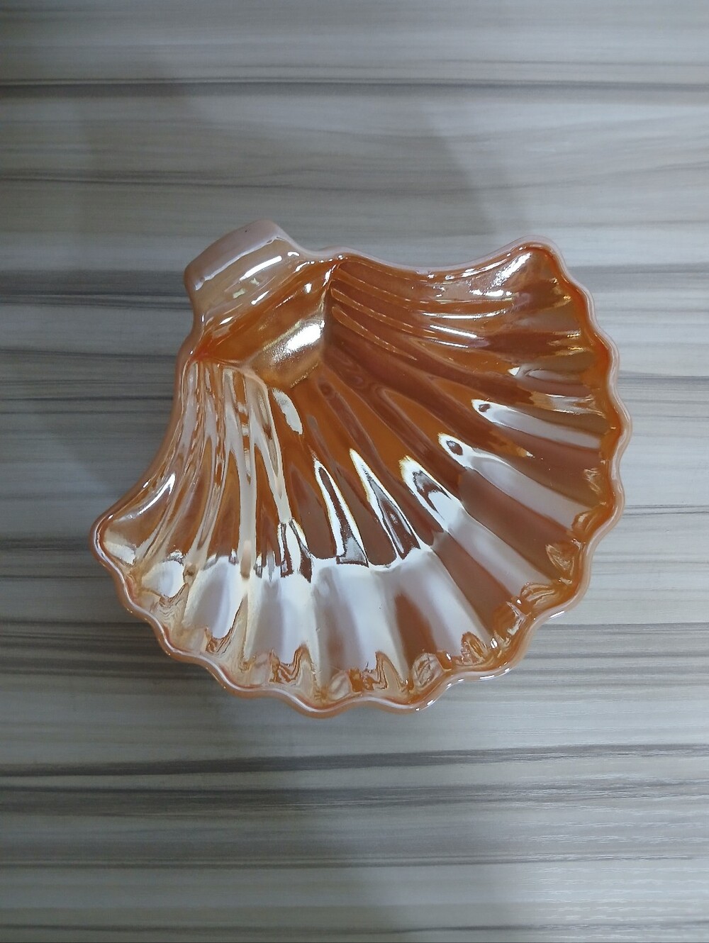 Vintage Fire King Peach Luster Glass Seashell Bowl Candy Trinket Dish Ashtray
